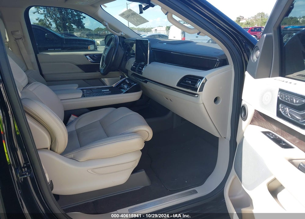 2019 LINCOLN NAVIGATOR L RESERVE VIN: 5LMJJ3LT4KEL22471