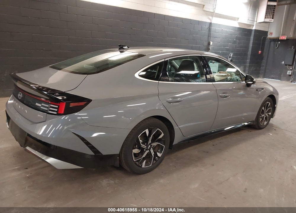 2024 HYUNDAI SONATA SEL VIN: KMHL64JA0RA384956