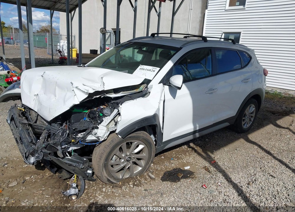 2017 HYUNDAI TUCSON SE VIN: KM8J33A47HU407490