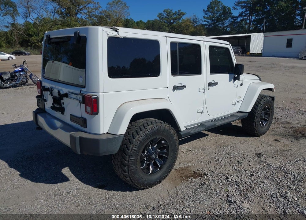 2015 JEEP WRANGLER UNLIMITED SAHARA VIN: 1C4BJWEG2FL629488