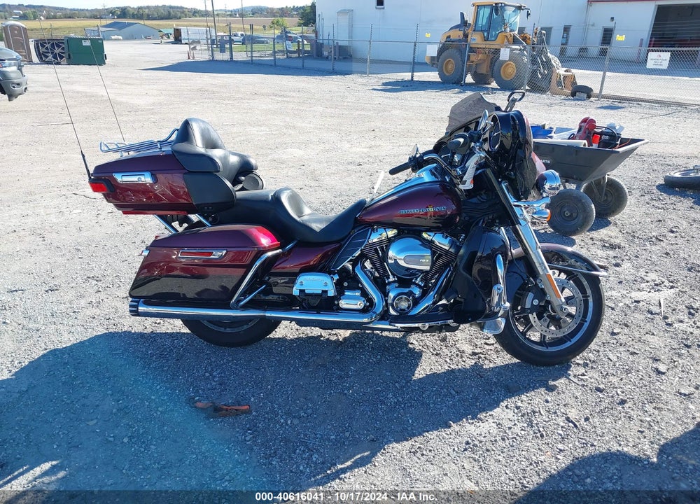 2014 HARLEY-DAVIDSON FLHTK ELECTRA GLIDE ULTRA LTD VIN: 1HD1KEL17EB606664