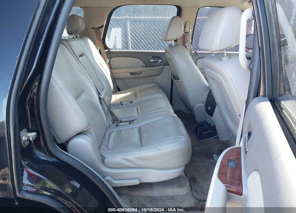 2008 CHEVROLET TAHOE LT VIN: 1GNFC13J18J216979