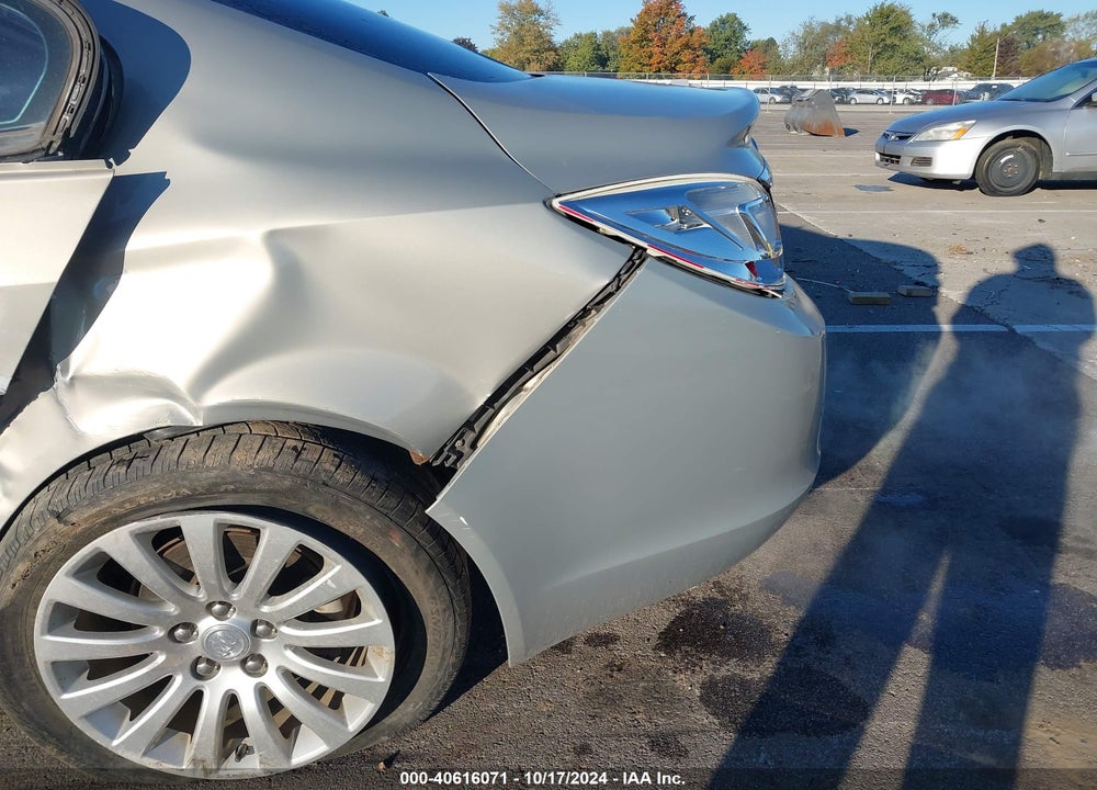 2011 BUICK REGAL CXL RUSSELSHEIM VIN: W04GR5EC8B1008181