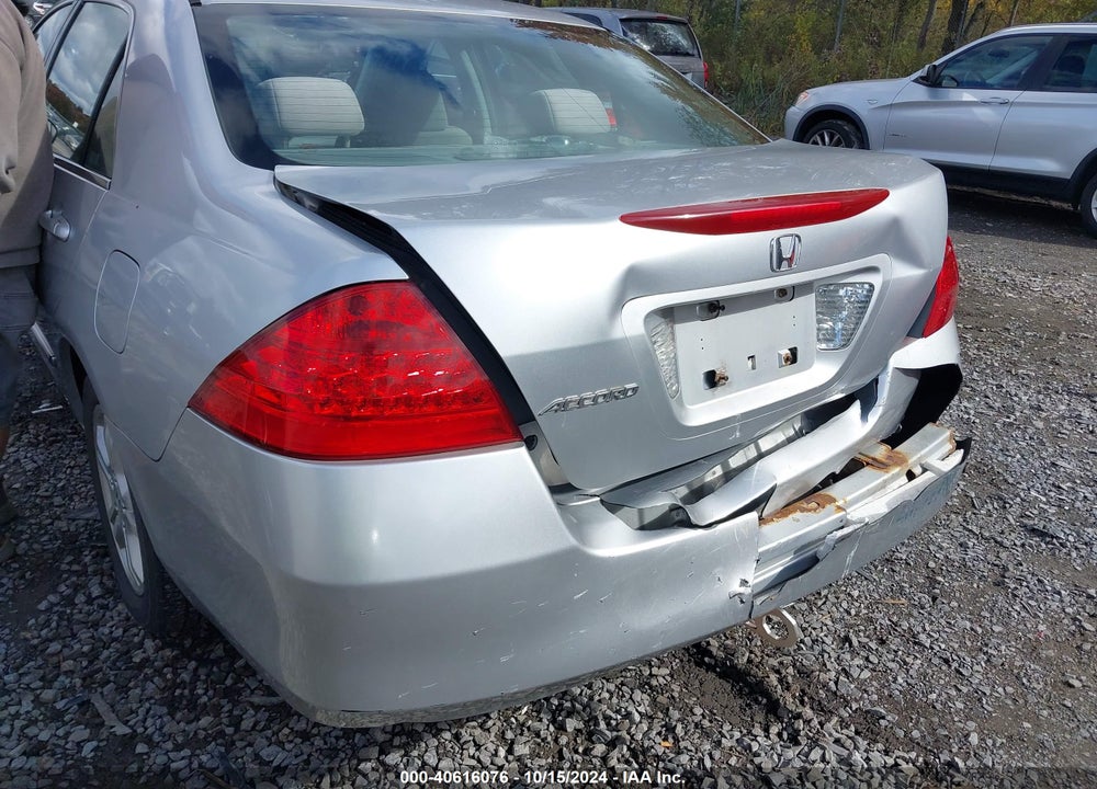 2007 HONDA ACCORD 2.4 EX VIN: 1HGCM56767A210871