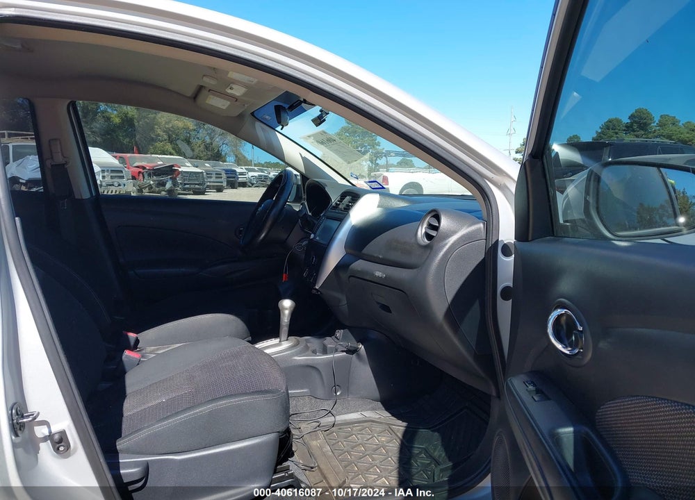 2019 NISSAN VERSA 1.6 SV VIN: 3N1CN7AP9KL833159