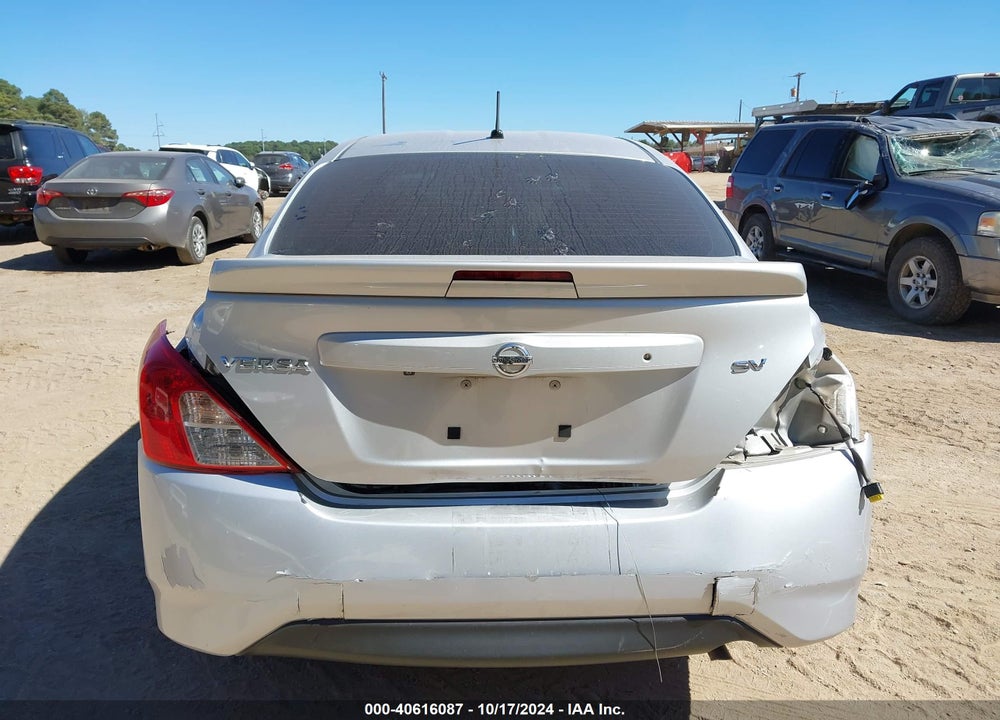 2019 NISSAN VERSA 1.6 SV VIN: 3N1CN7AP9KL833159