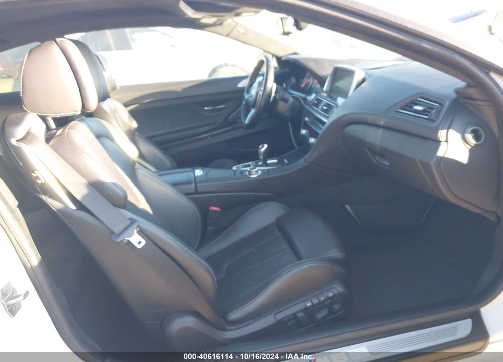 2013 BMW M6 VIN: WBSLX9C52DC968781