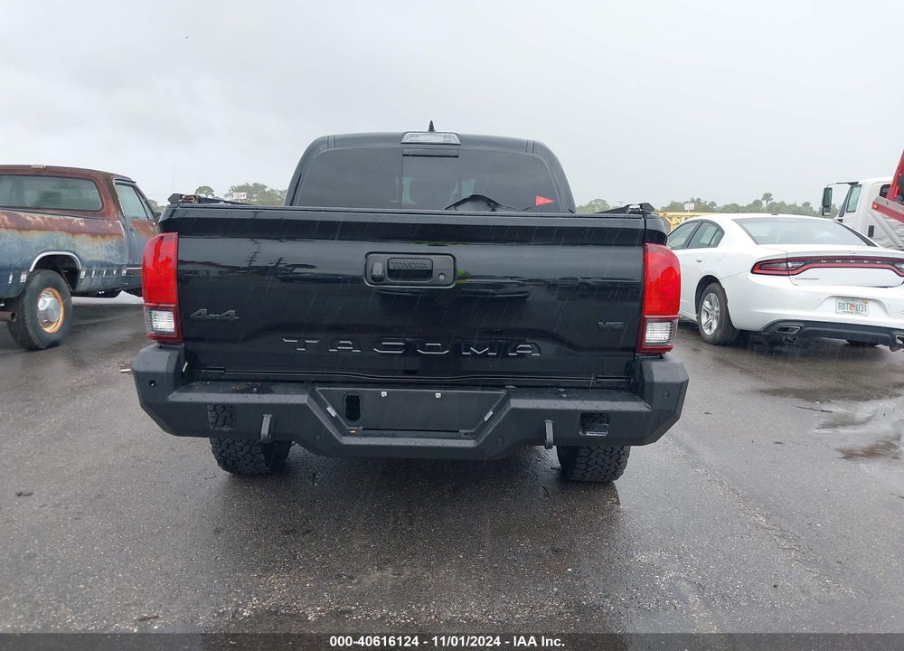 2022 TOYOTA TACOMA SR5 V6 VIN: 3TYCZ5AN0NT081410