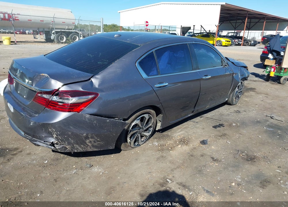2017 HONDA ACCORD EX-L VIN: 1HGCR2F88HA056111