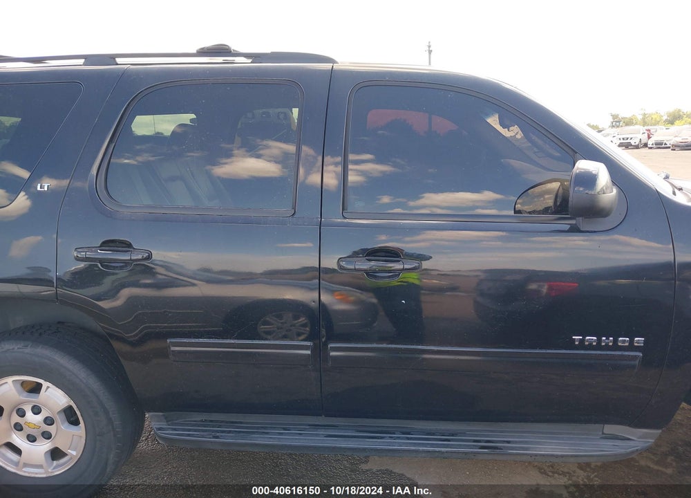 2011 CHEVROLET TAHOE LT VIN: 1GNSKBE0XBR109787
