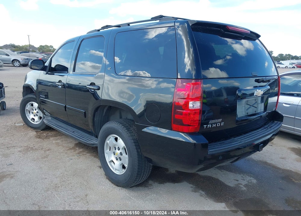 2011 CHEVROLET TAHOE LT VIN: 1GNSKBE0XBR109787