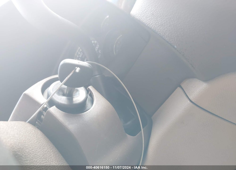 2011 CHEVROLET TAHOE LT VIN: 1GNSKBE0XBR109787