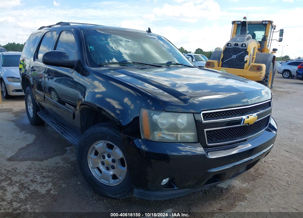 2011 CHEVROLET TAHOE LT VIN: 1GNSKBE0XBR109787