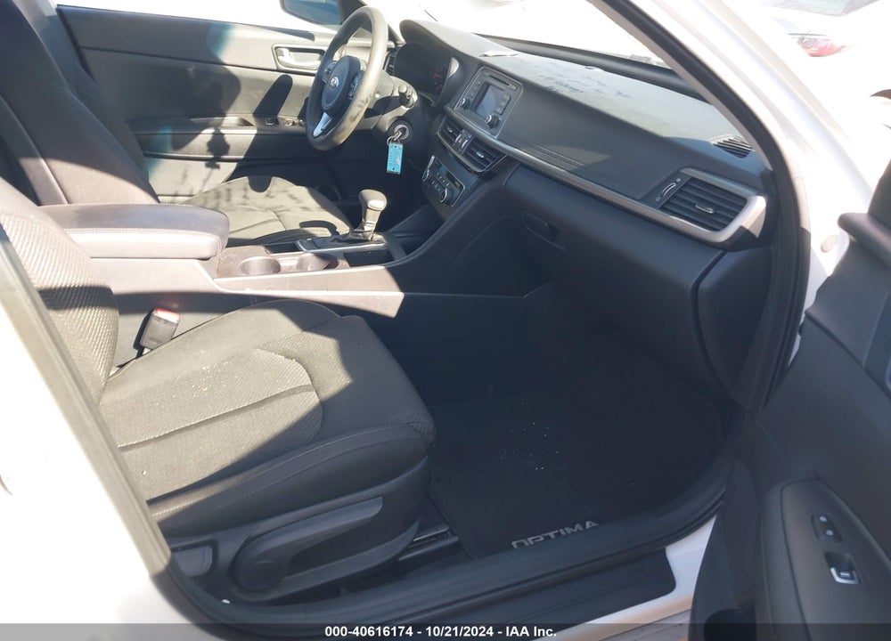 2016 KIA OPTIMA LX VIN: 5XXGT4L35GG050341