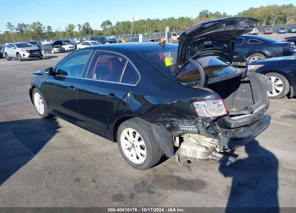 2013 VOLKSWAGEN JETTA 2.5L SE VIN: 3VWDX7AJXDM355433