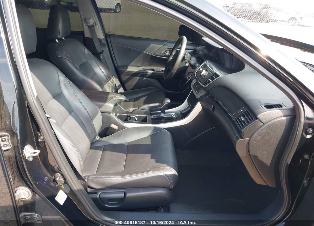 2013 HONDA ACCORD SPORT VIN: 1HGCR2F55DA265936