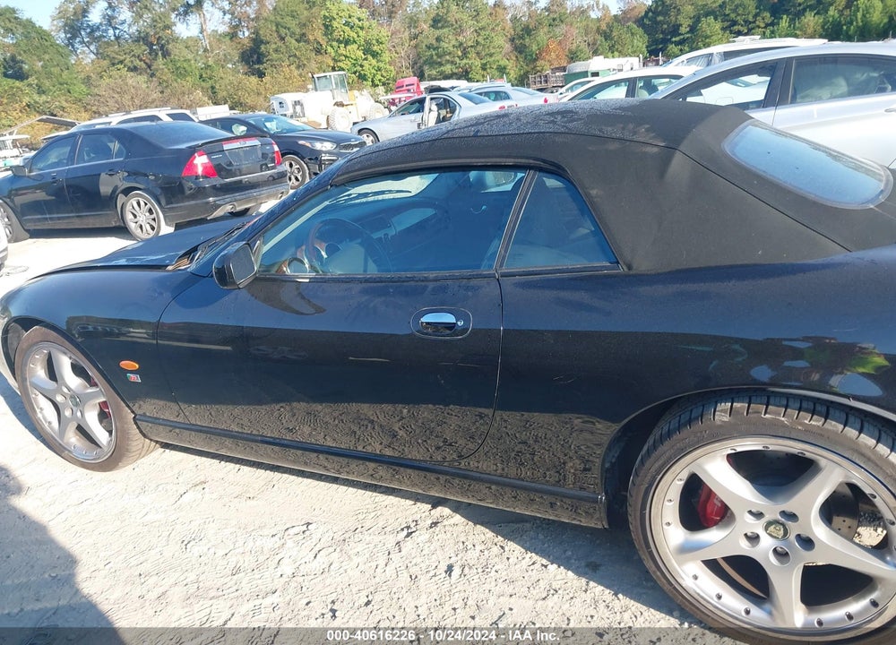 2006 JAGUAR XKR VIN: SAJDA42B463A44776
