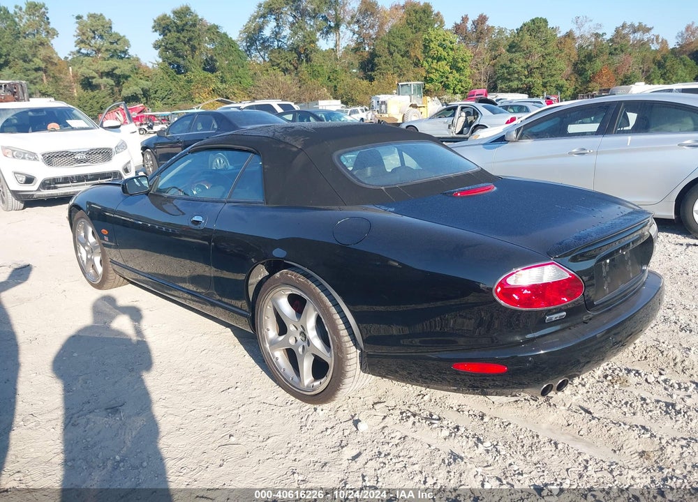 2006 JAGUAR XKR VIN: SAJDA42B463A44776