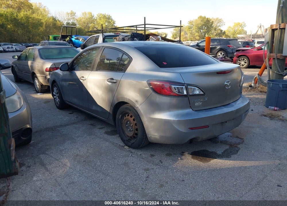 2012 MAZDA 3 I SPORT VIN: JM1BL1UF9C1529630