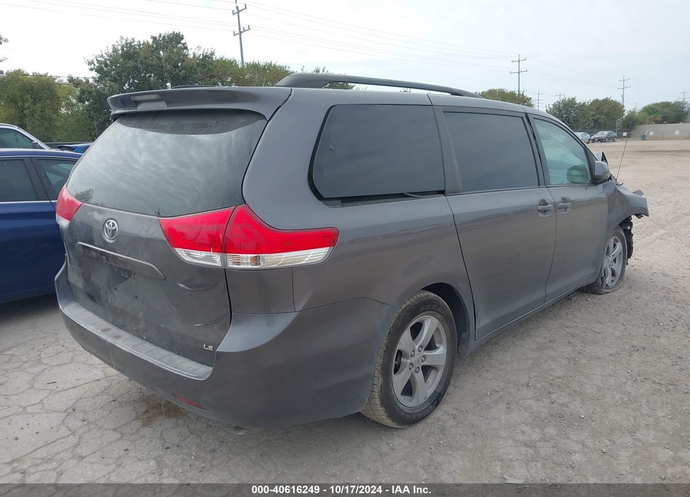 2011 TOYOTA SIENNA LE V6 VIN: 5TDKK3DC8BS055398
