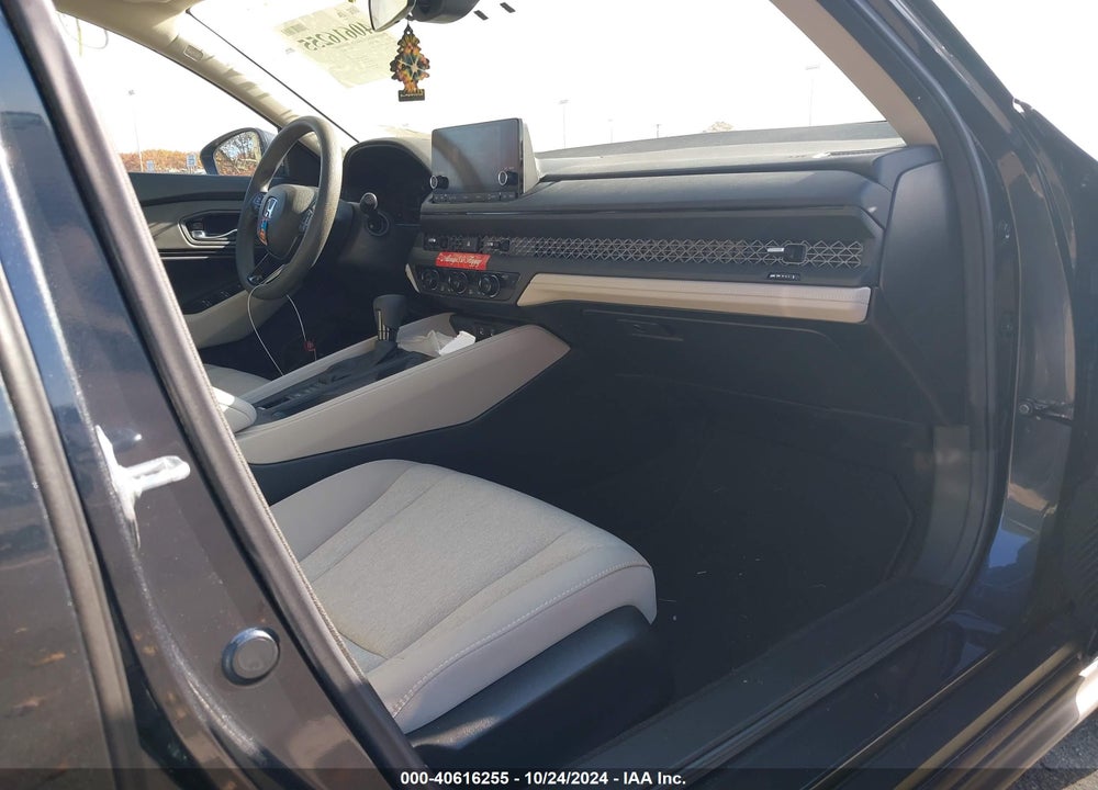 2024 HONDA ACCORD EX VIN: 1HGCY1F31RA059192