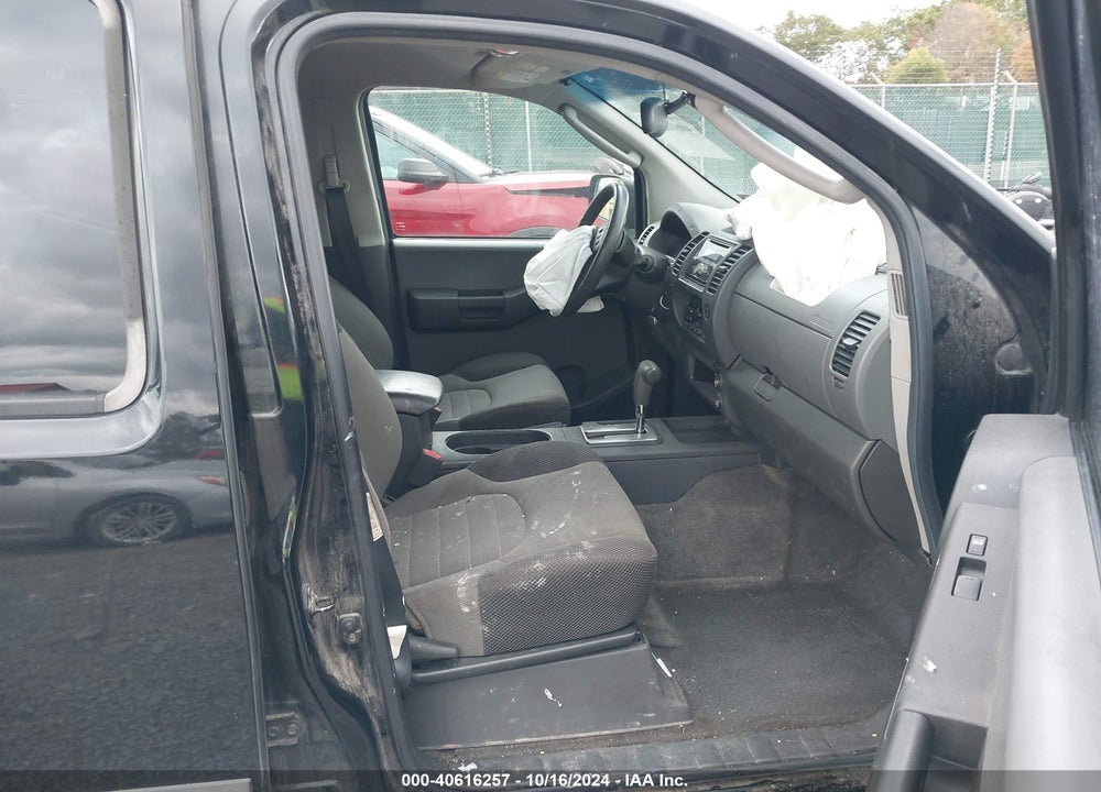 2005 NISSAN XTERRA S VIN: 5N1AN08U15C625330