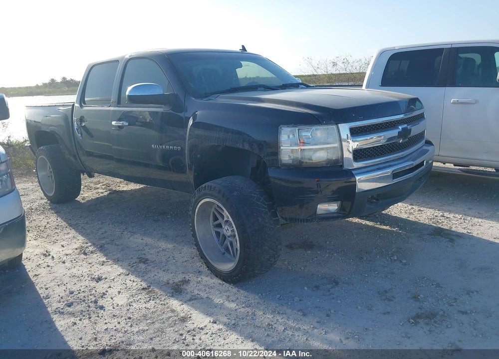 2011 CHEVROLET SILVERADO 1500 LT VIN: 3GCPKSE35BG162101