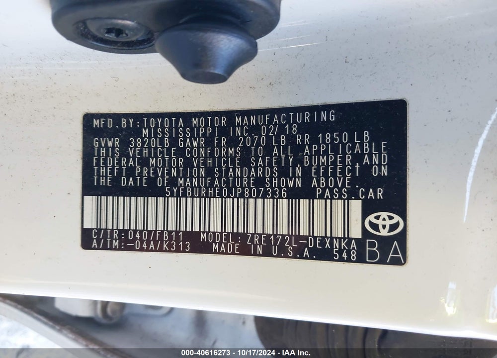 2018 TOYOTA COROLLA LE VIN: 5YFBURHE0JP807336