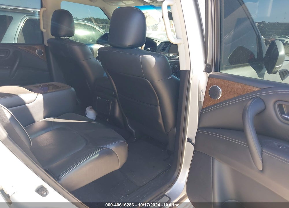 2016 INFINITI QX80 VIN: JN8AZ2NF5G9611820