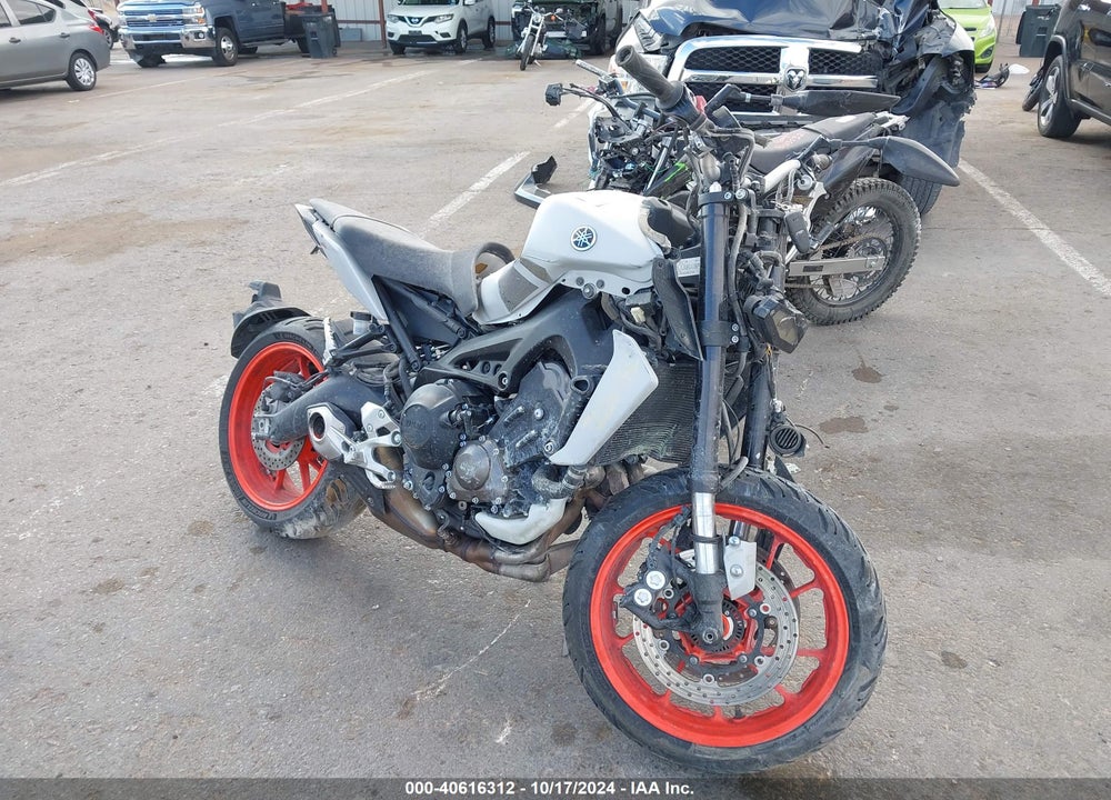 2019 YAMAHA MT09 VIN: JYARN53E4KA005725