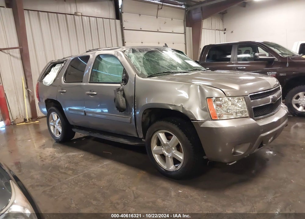 2009 CHEVROLET TAHOE LT1 VIN: 1GNFK23009R262712