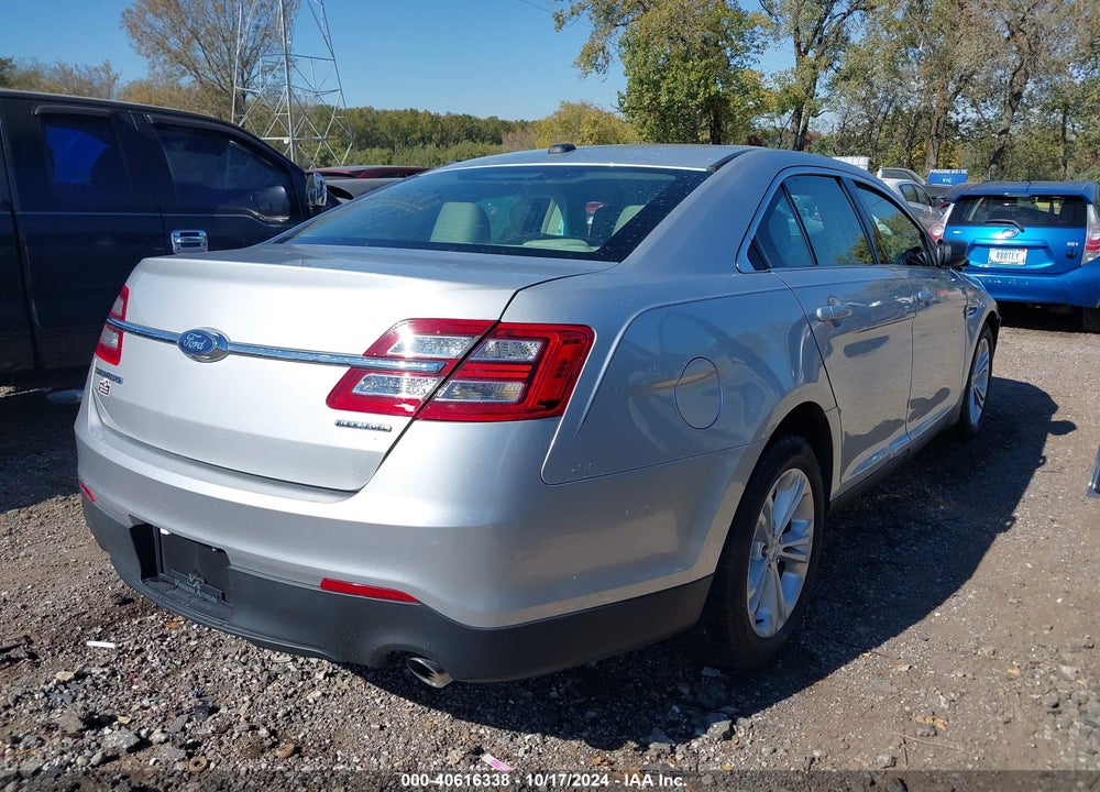 2016 FORD TAURUS SE VIN: 1FAHP2D8XGG133172
