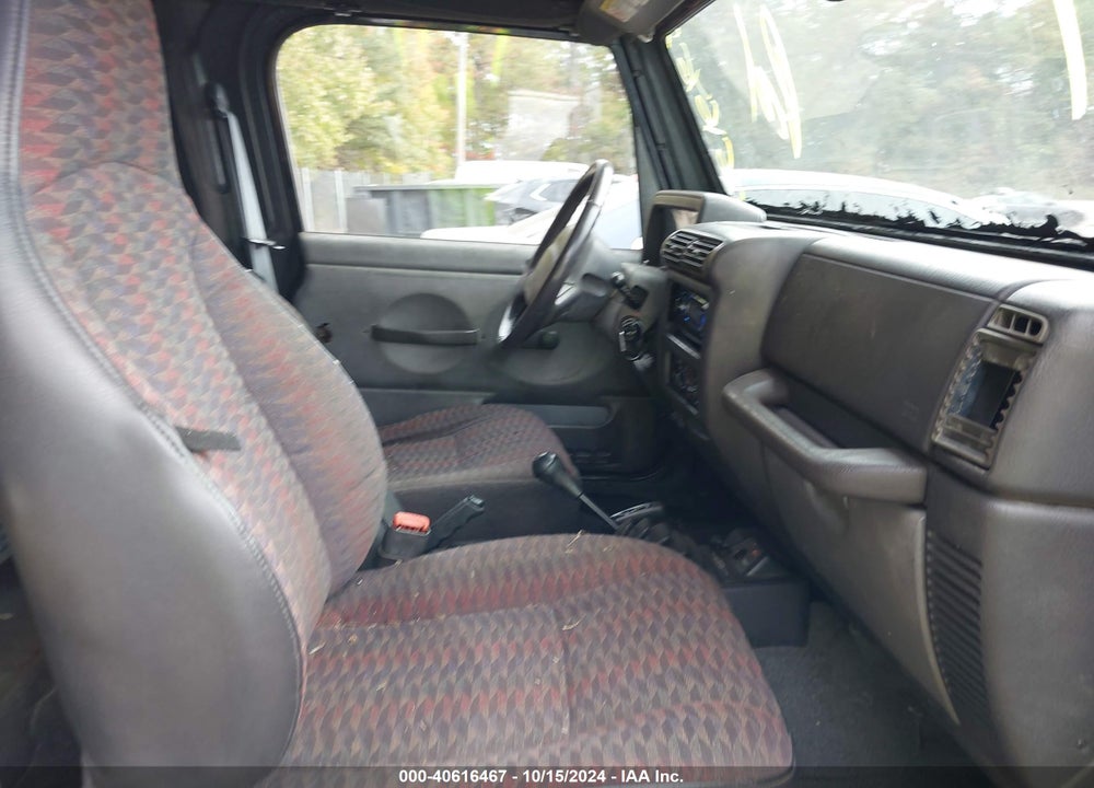 2000 JEEP WRANGLER SE VIN: 1J4FA29P8YP701787