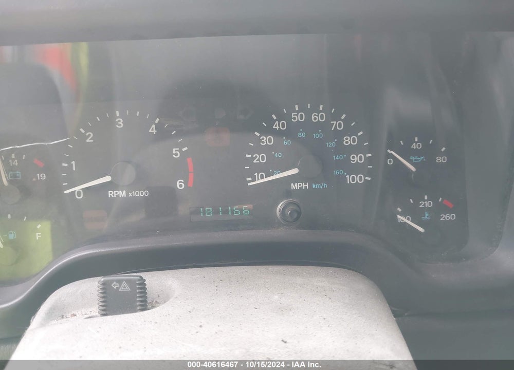 2000 JEEP WRANGLER SE VIN: 1J4FA29P8YP701787