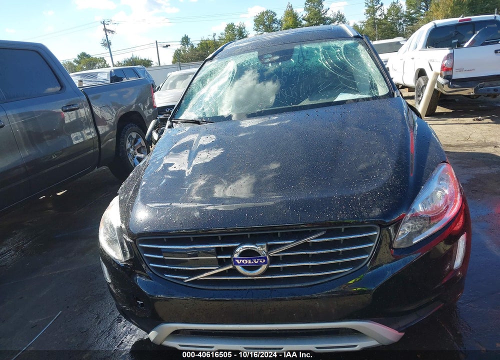 2017 VOLVO XC60 T5 DYNAMIC VIN: YV440MRR7H2160741