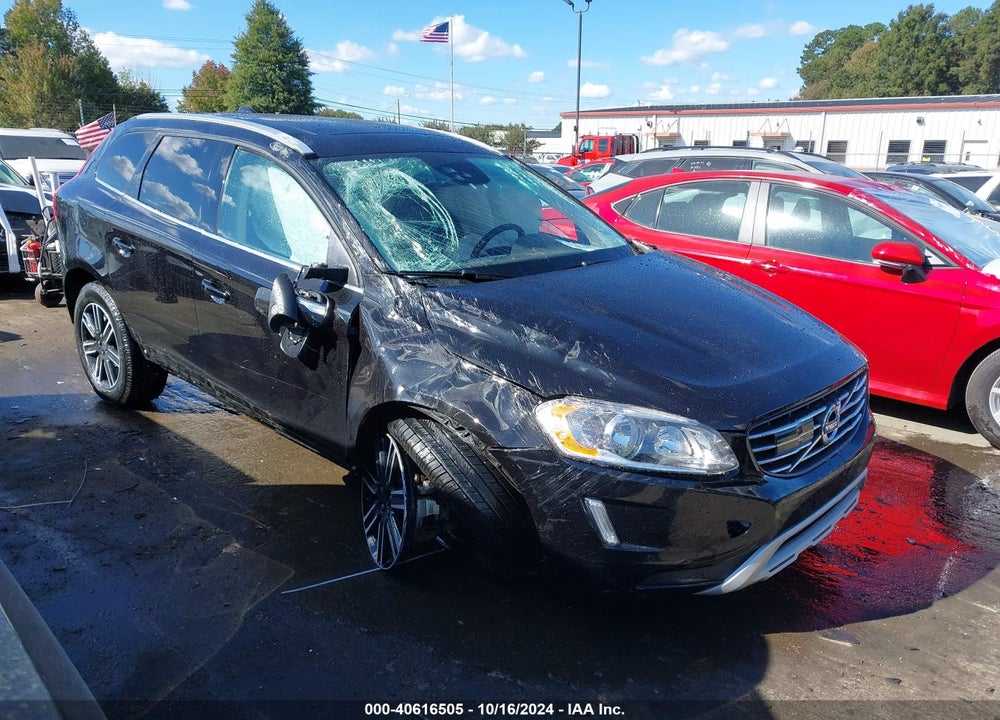 2017 VOLVO XC60 T5 DYNAMIC VIN: YV440MRR7H2160741