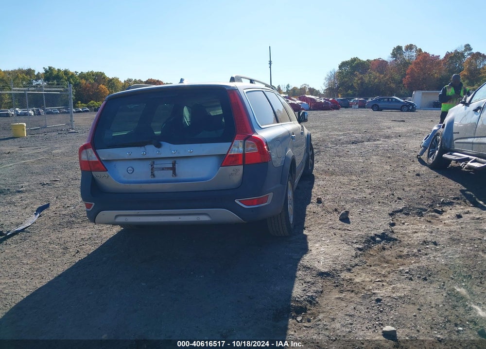 2010 VOLVO XC70 3.2 VIN: YV4960BZ6A1084691