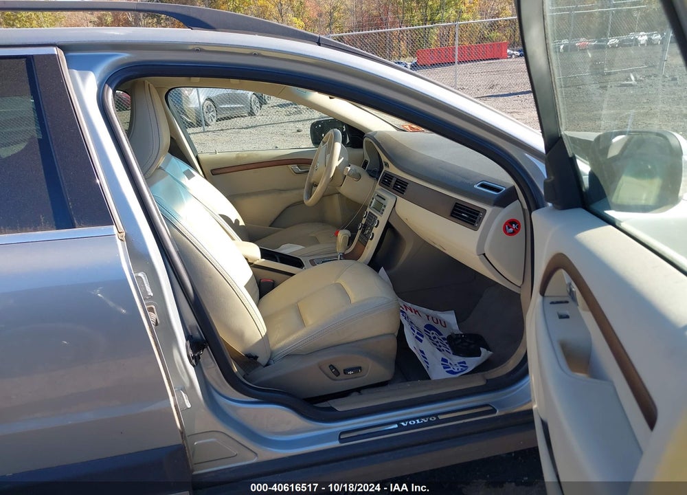 2010 VOLVO XC70 3.2 VIN: YV4960BZ6A1084691