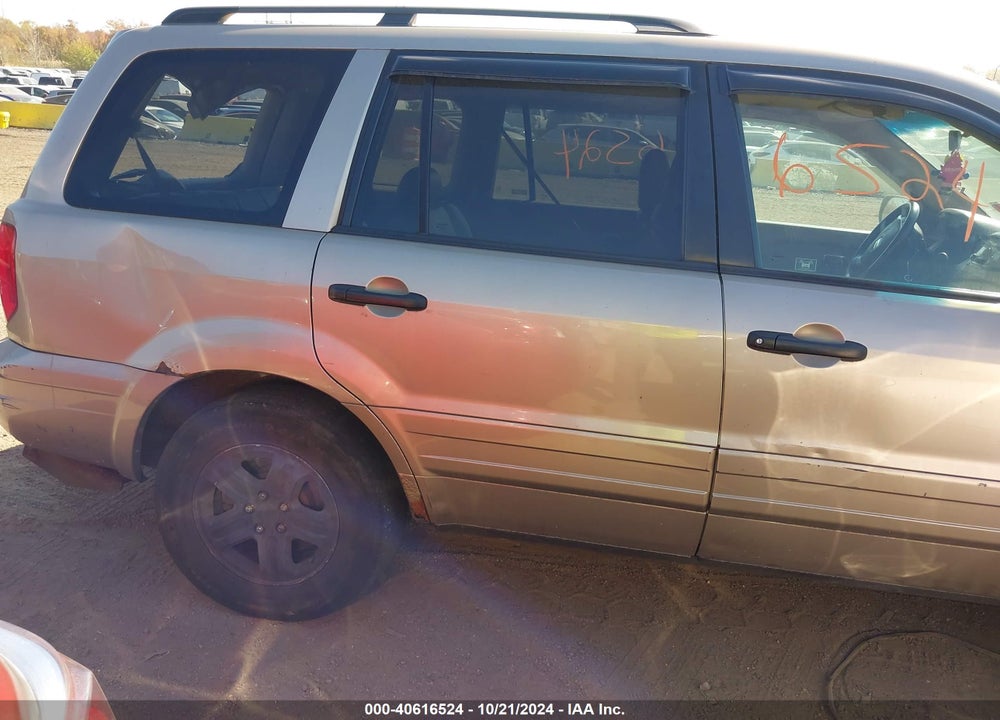 2005 HONDA PILOT EX-L VIN: 2HKYF18625H504608