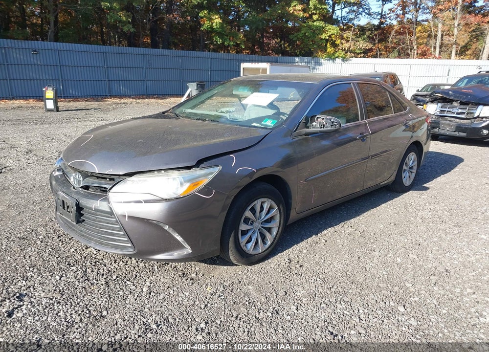 2016 TOYOTA CAMRY LE VIN: 4T4BF1FK7GR583757
