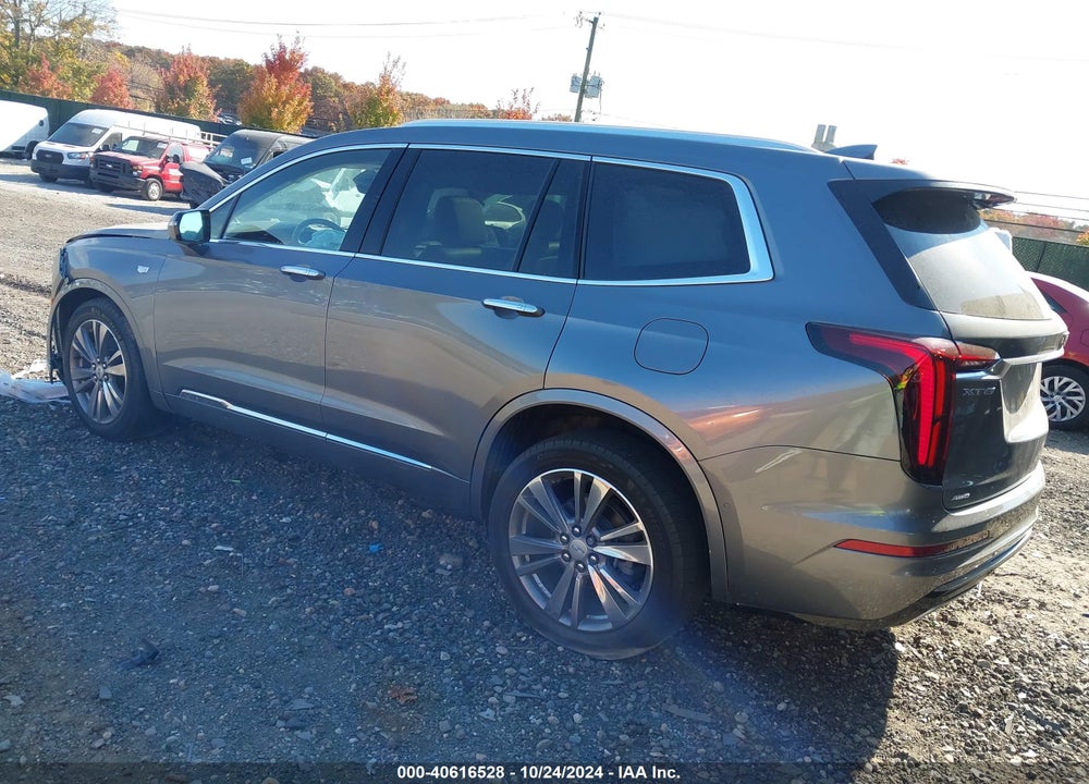 2022 CADILLAC XT6 PREMIUM LUXURY VIN: 1GYKPDRS2NZ105300