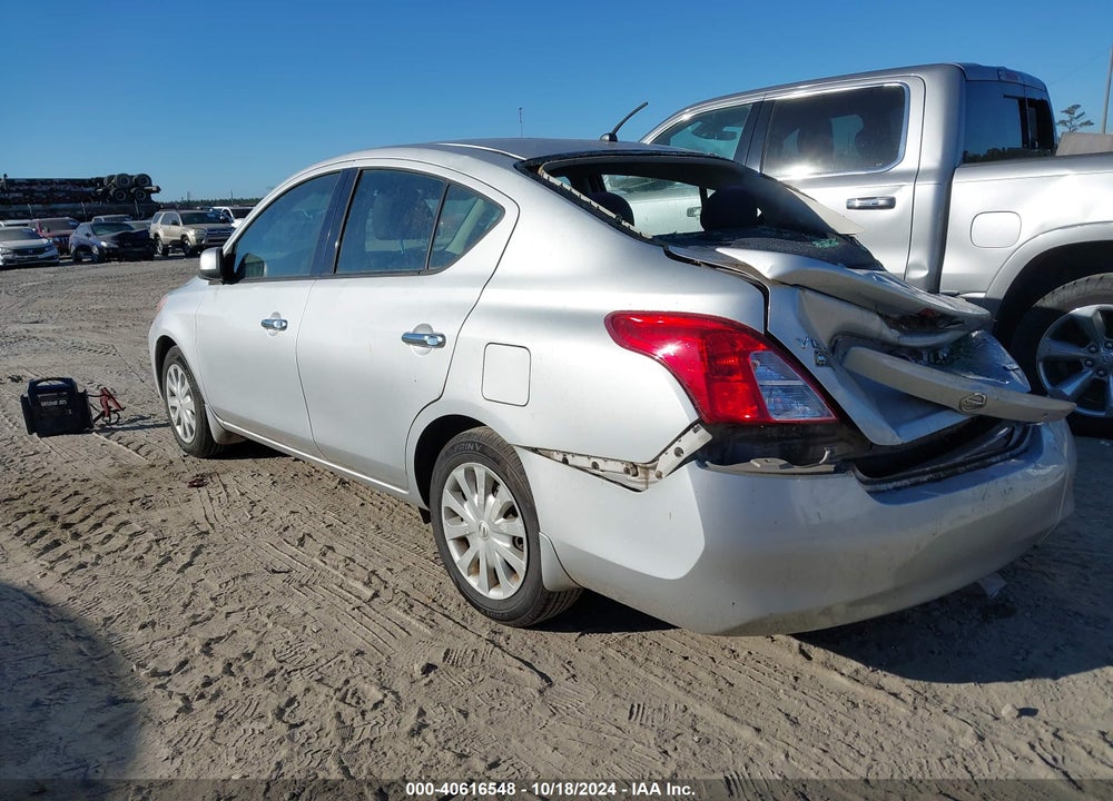 2014 NISSAN VERSA 1.6 SV VIN: 3N1CN7AP4EL829220