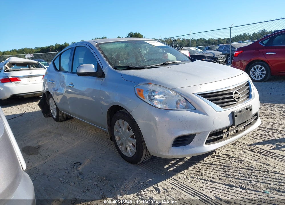 2014 NISSAN VERSA 1.6 SV VIN: 3N1CN7AP4EL829220