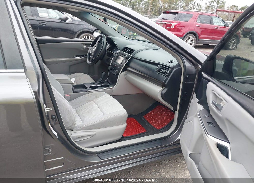 2016 TOYOTA CAMRY LE VIN: 4T4BF1FK9GR544992