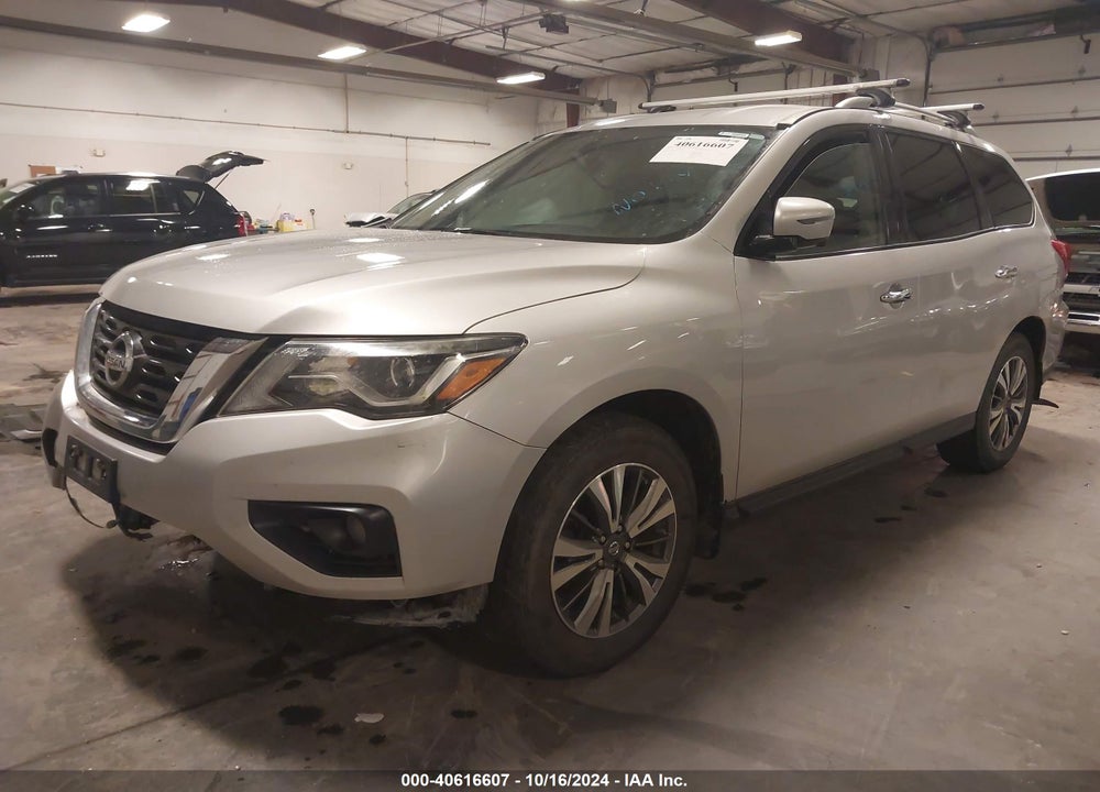 2017 NISSAN PATHFINDER SL VIN: 5N1DR2MMXHC619534