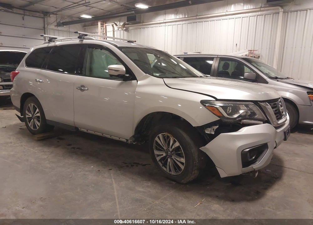 2017 NISSAN PATHFINDER SL VIN: 5N1DR2MMXHC619534