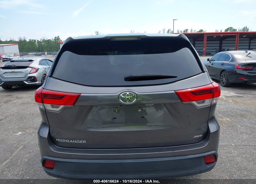 2019 TOYOTA HIGHLANDER LE VIN: 5TDBZRFHXKS972253