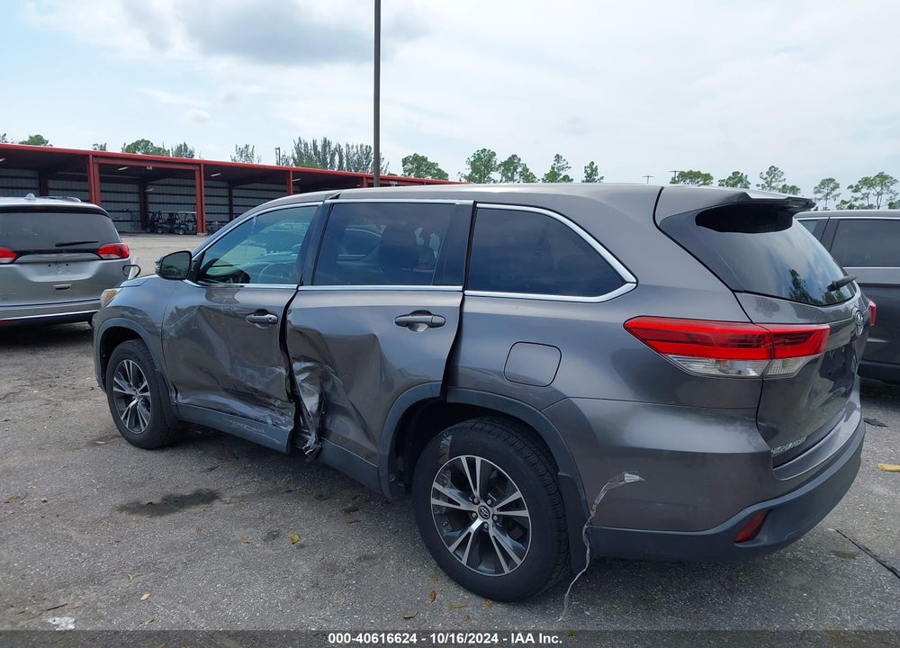 2019 TOYOTA HIGHLANDER LE VIN: 5TDBZRFHXKS972253