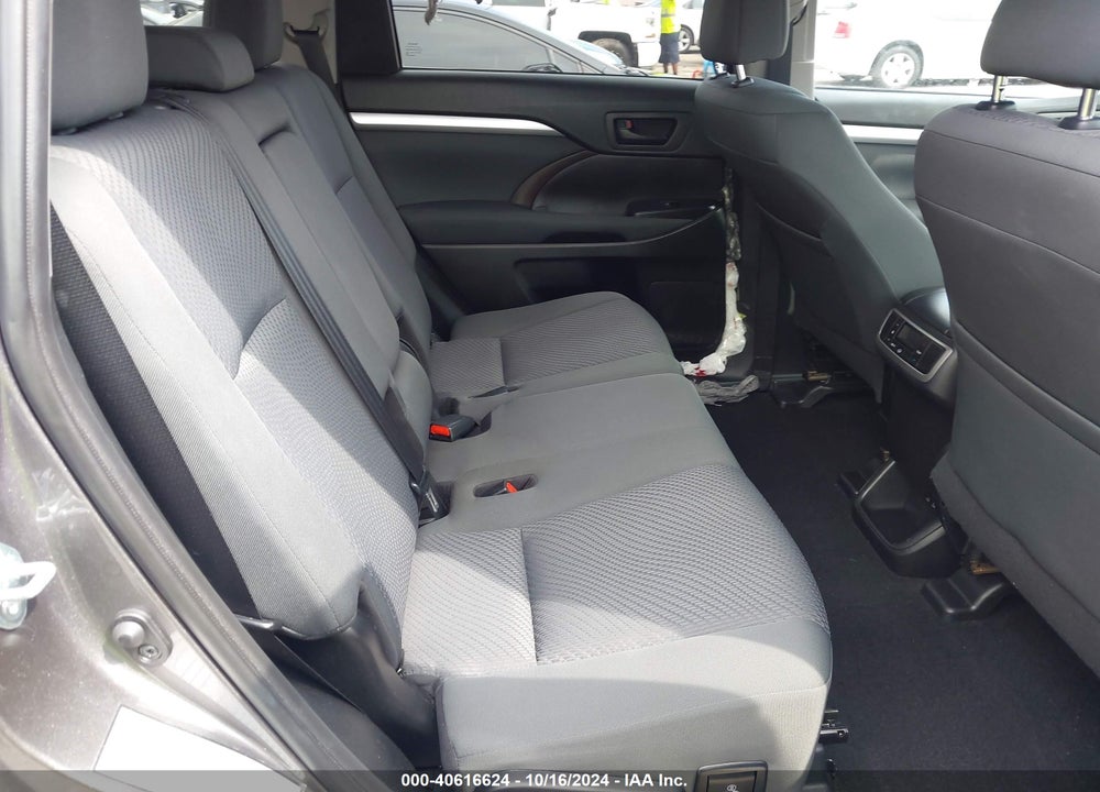 2019 TOYOTA HIGHLANDER LE VIN: 5TDBZRFHXKS972253