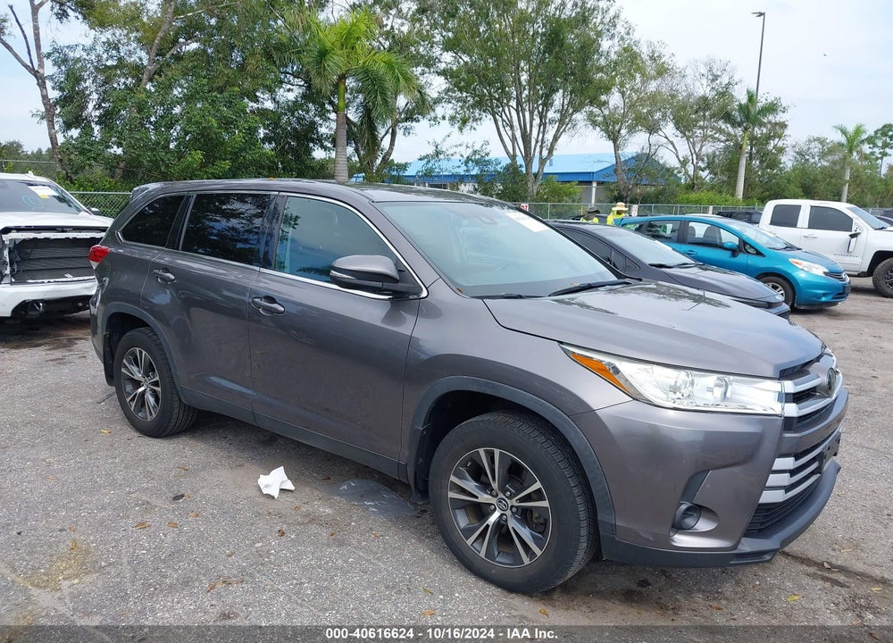 2019 TOYOTA HIGHLANDER LE VIN: 5TDBZRFHXKS972253